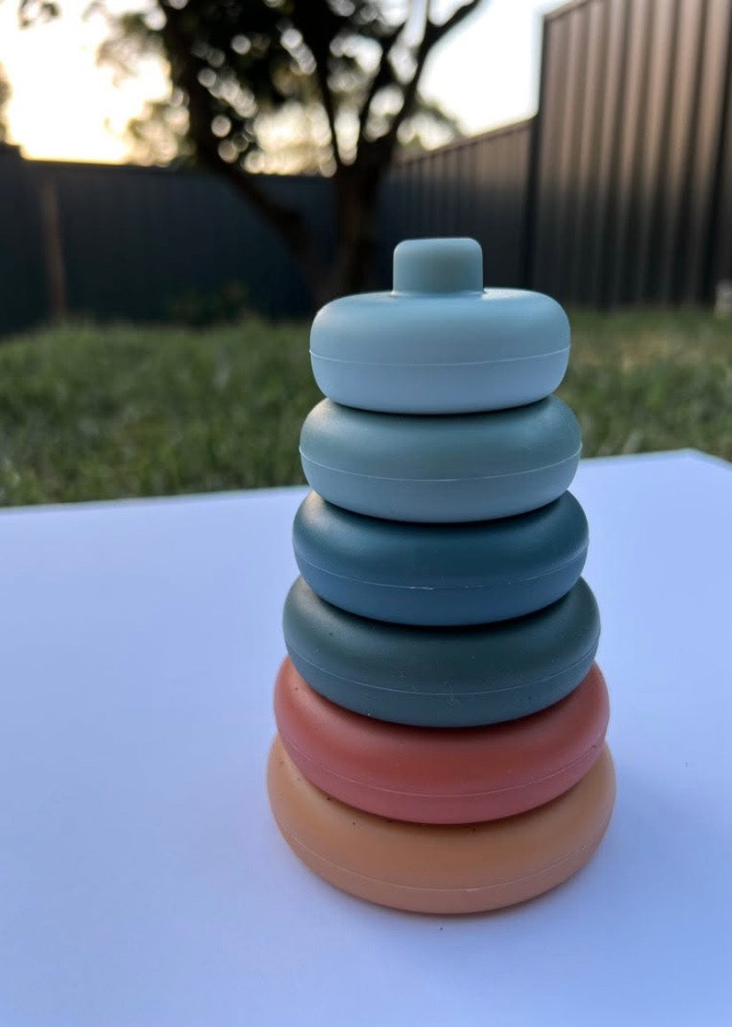 Silicone Round Stacking Tower – The Little Wildlings